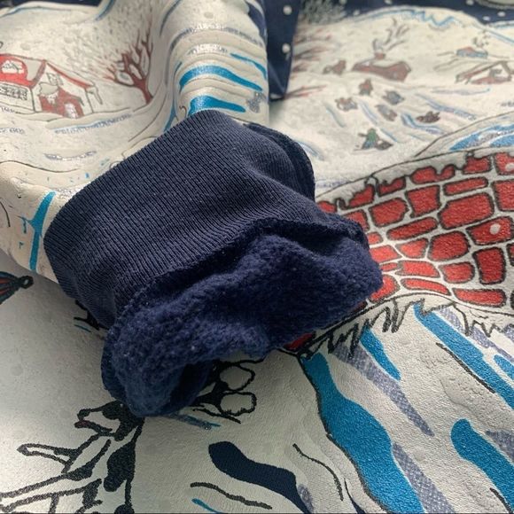 Intimate Details Intimes Christmas Scene Sweater Size 14/16 - Picture 2 of 8